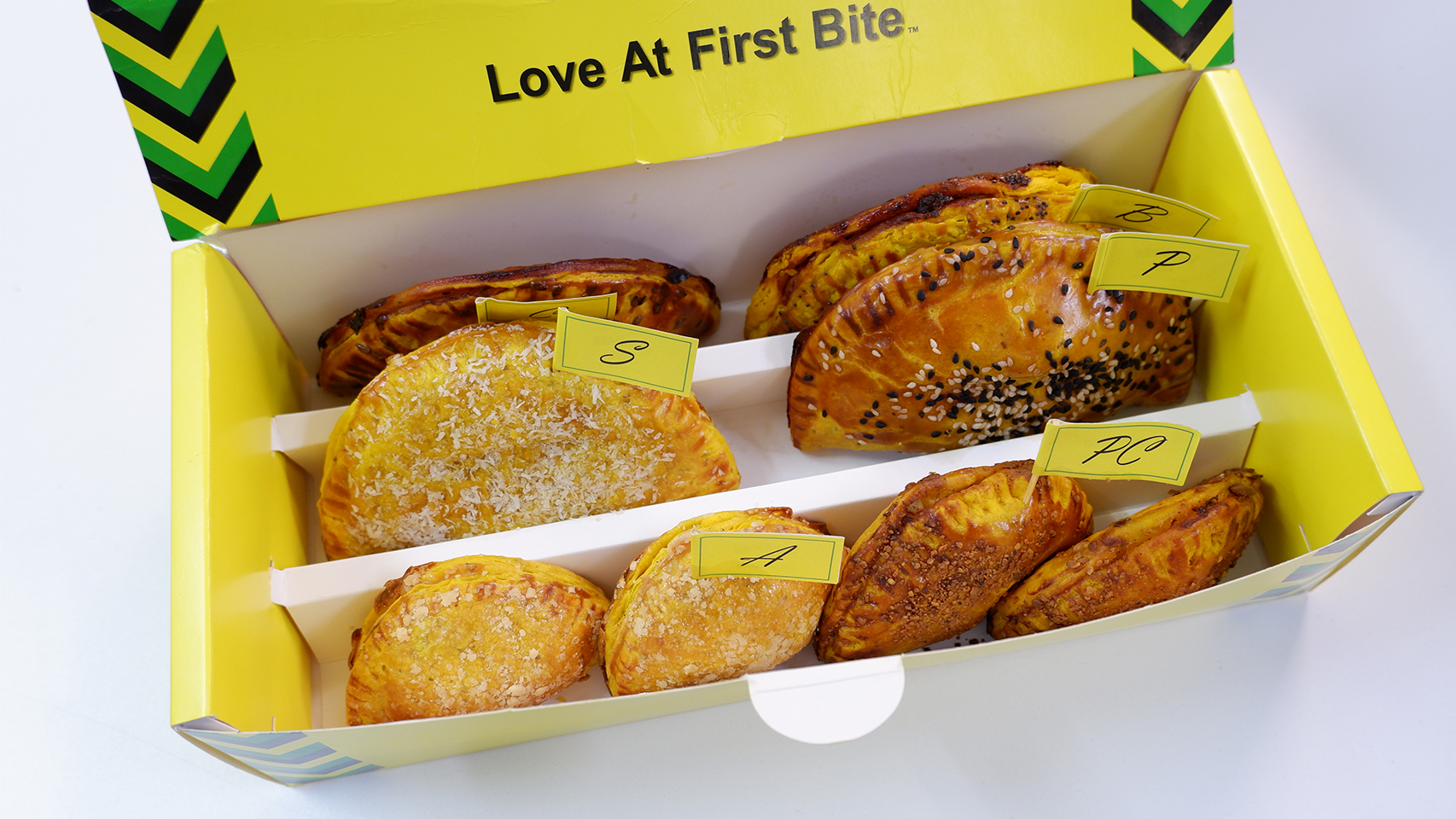 Ya Mon, You Can Order Jamaican Food in Bangkok Now
